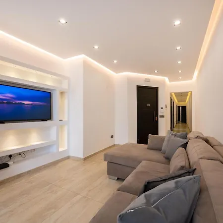 Stylish 2 Bedroomed Apartamento Gzira