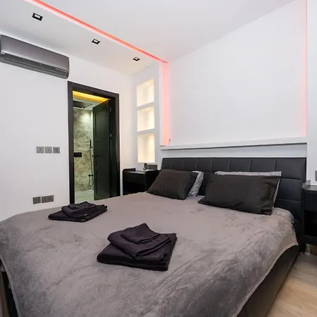 Stylish 2 Bedroomed *