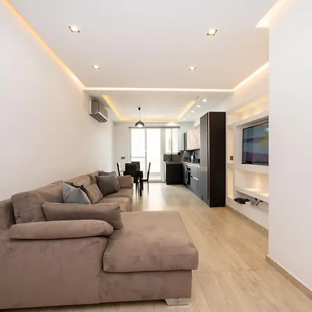 아파트 Stylish 2 Bedroomed *